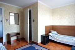 Hotelli Warszawa huoneet majoitus konferenssit ravintola vapaa-aika Puola