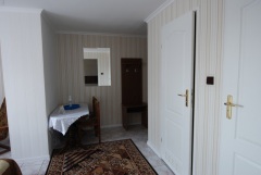 Hotelli Warszawa huoneet majoitus konferenssit ravintola vapaa-aika Puola