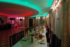 Hotelli Warszawa huoneet majoitus konferenssit ravintola vapaa-aika Puola