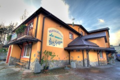 Hotelli Warszawa huoneet majoitus konferenssit ravintola vapaa-aika Puola